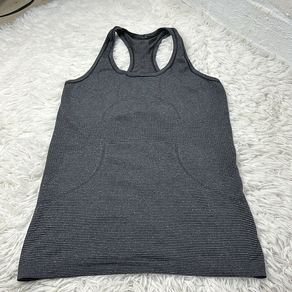 Lululemon Swiftly Tech Tank - Picture 1 of 4